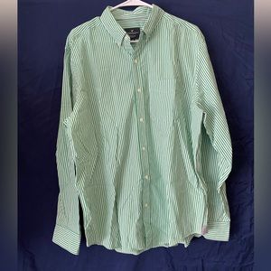 AMERICAN EAGLE OUTFITTER BUTTON DOWN SHIRT SIZE XL